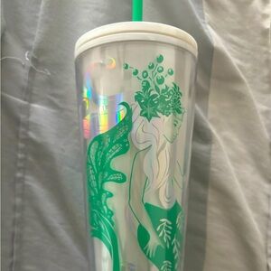 Mermaid Starbucks Cup. Never been used, Venti Size